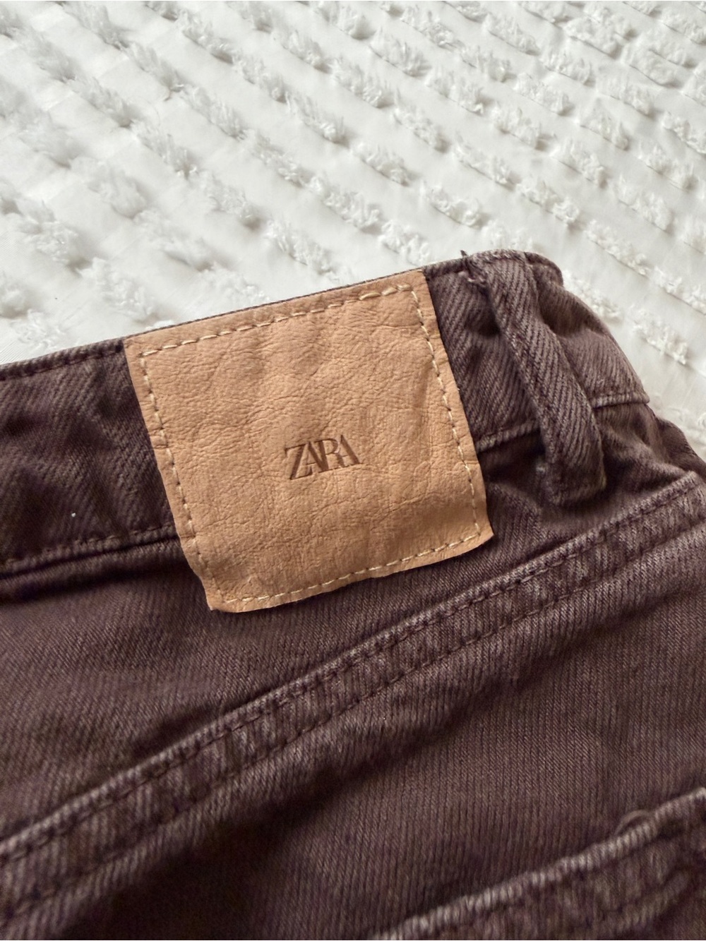Zara Brown Jeans – Classic Straight Fit